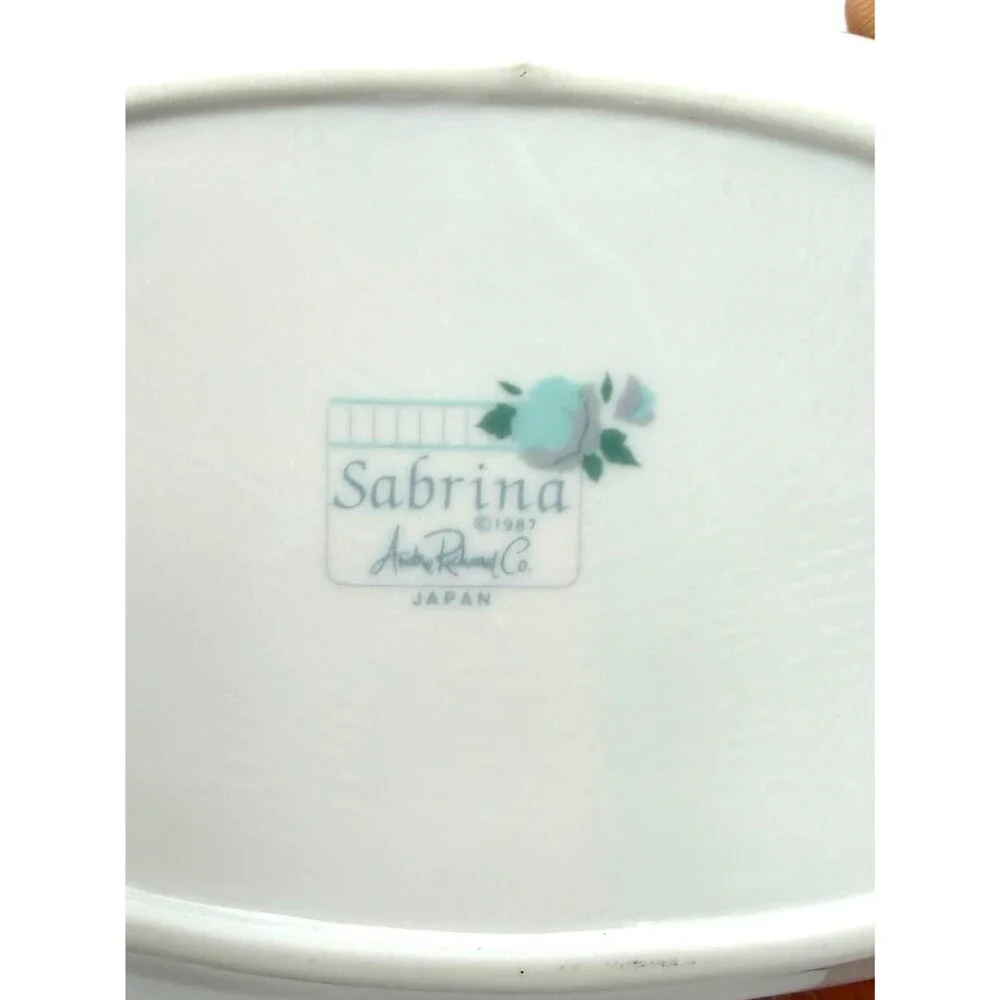 Vintage Sabrina by Andre Richard Co Soap Dish and Cup Set, 80s Decor